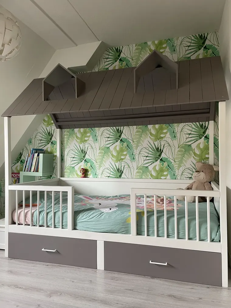 Kinderbed in een woning, uitgevoerd door Klusbedrijf Gierveld in Hoofddorp